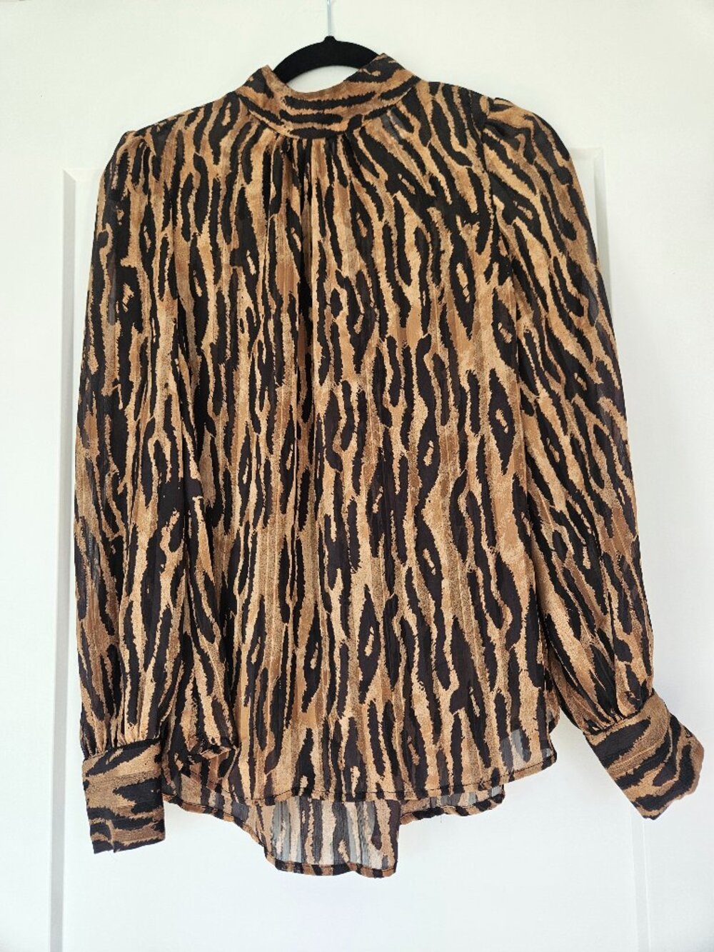 Animal print long sleeve top